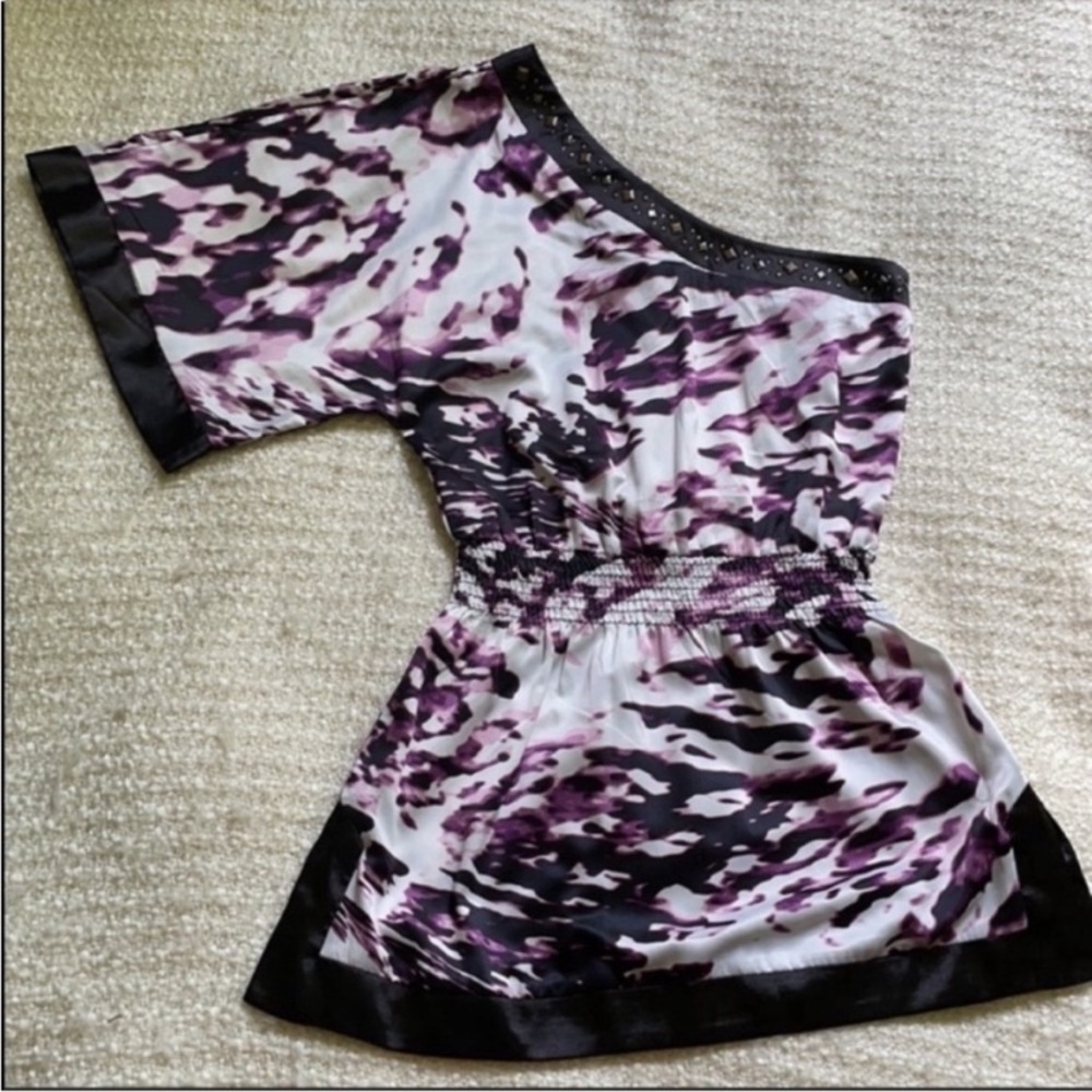 💜Grass Collection Size Small One Shoulder Tunic